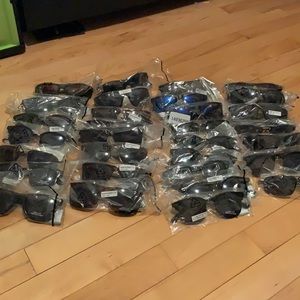Bulk sunglasses all new with tags